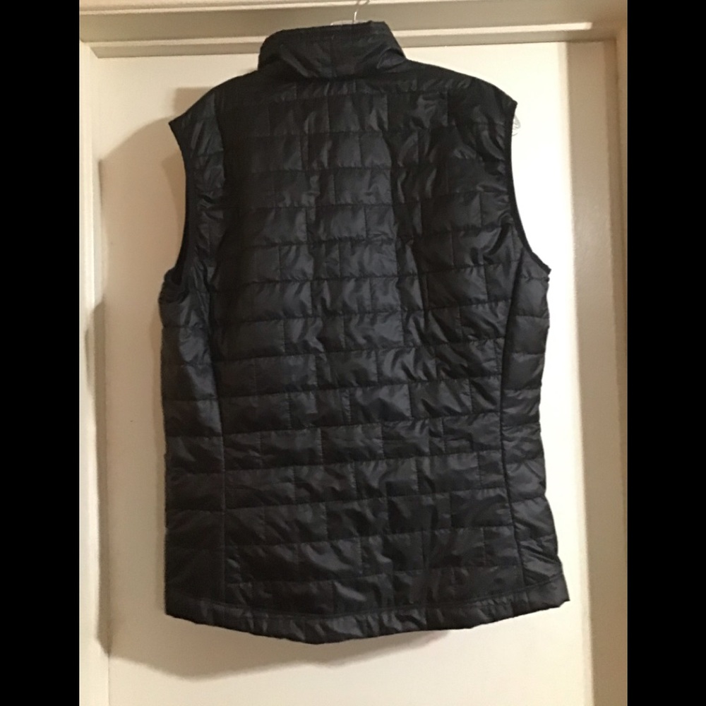 Patagonia Black Quilted Vest - Picture 5 of 6